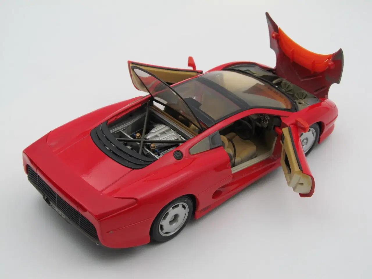 Billede 4 - 1992 Jaguar XJ220 - 1:18