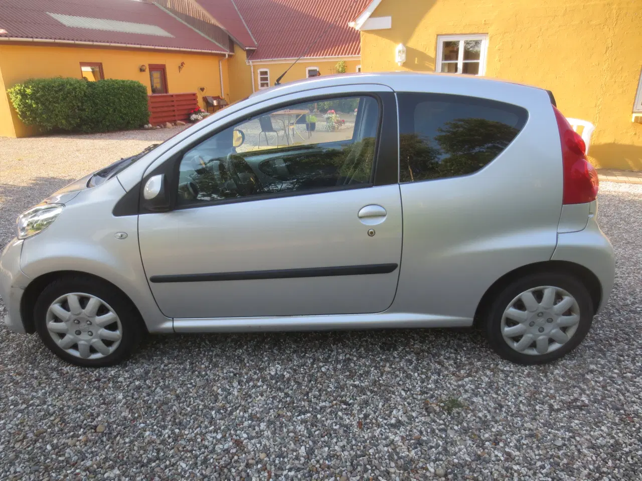 Billede 10 - Peugeot 107 1.0i Km 126000. Uden syn. 