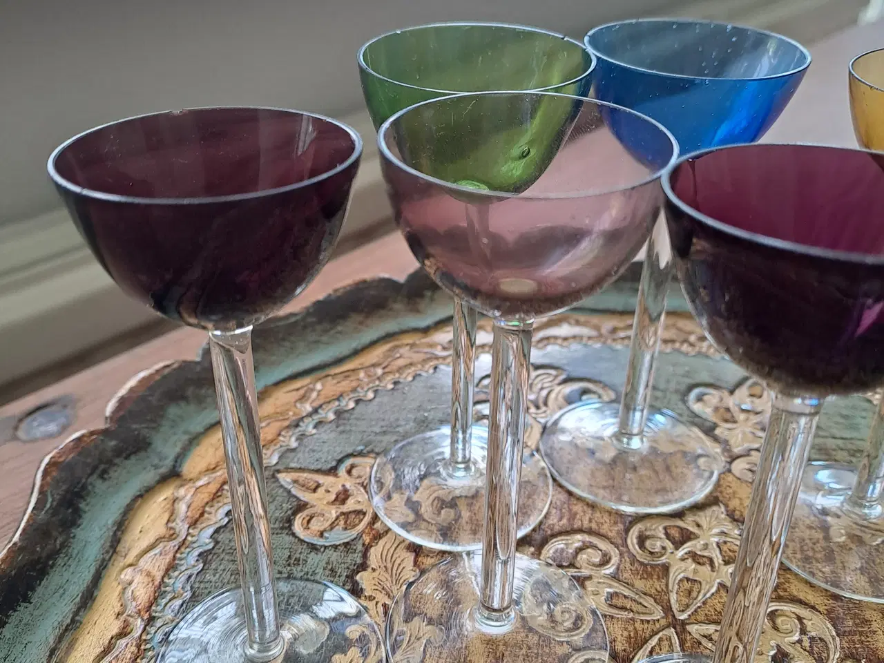 Billede 3 - 7 stk. små farvede glas.