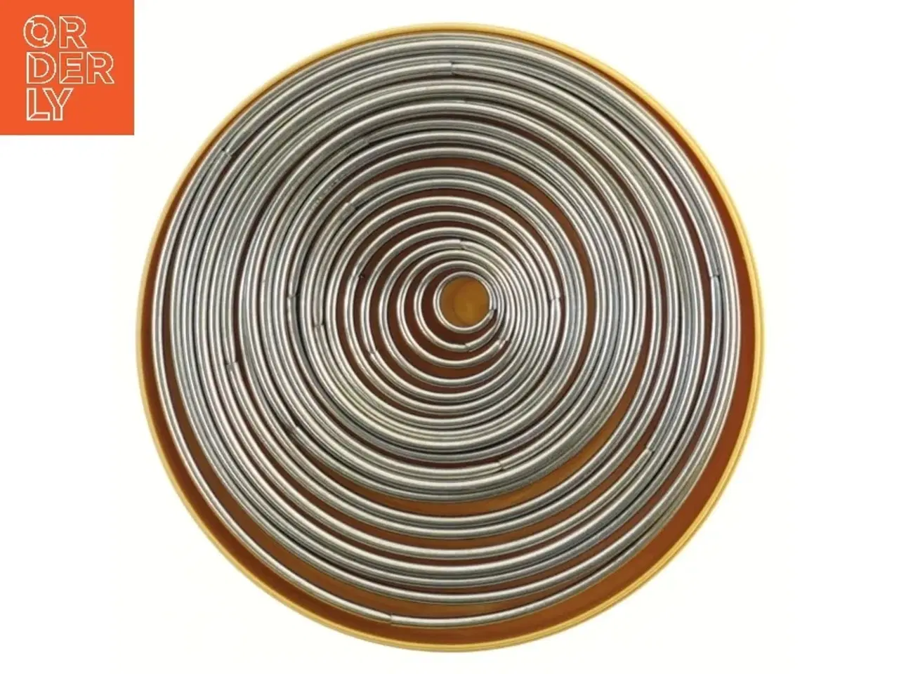 Billede 1 - Rund metal æske (str. 15,5 cm)