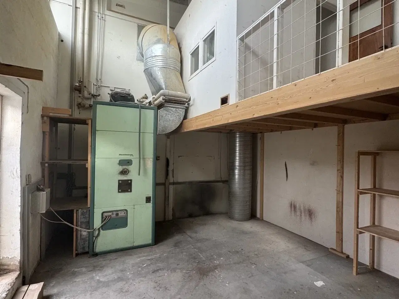 Billede 2 - Lille lagerlokale / værksted