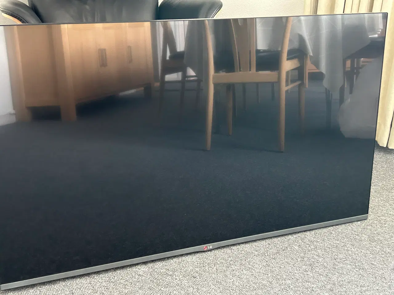 Billede 2 - 47” LG FLAT TV 47LB671V