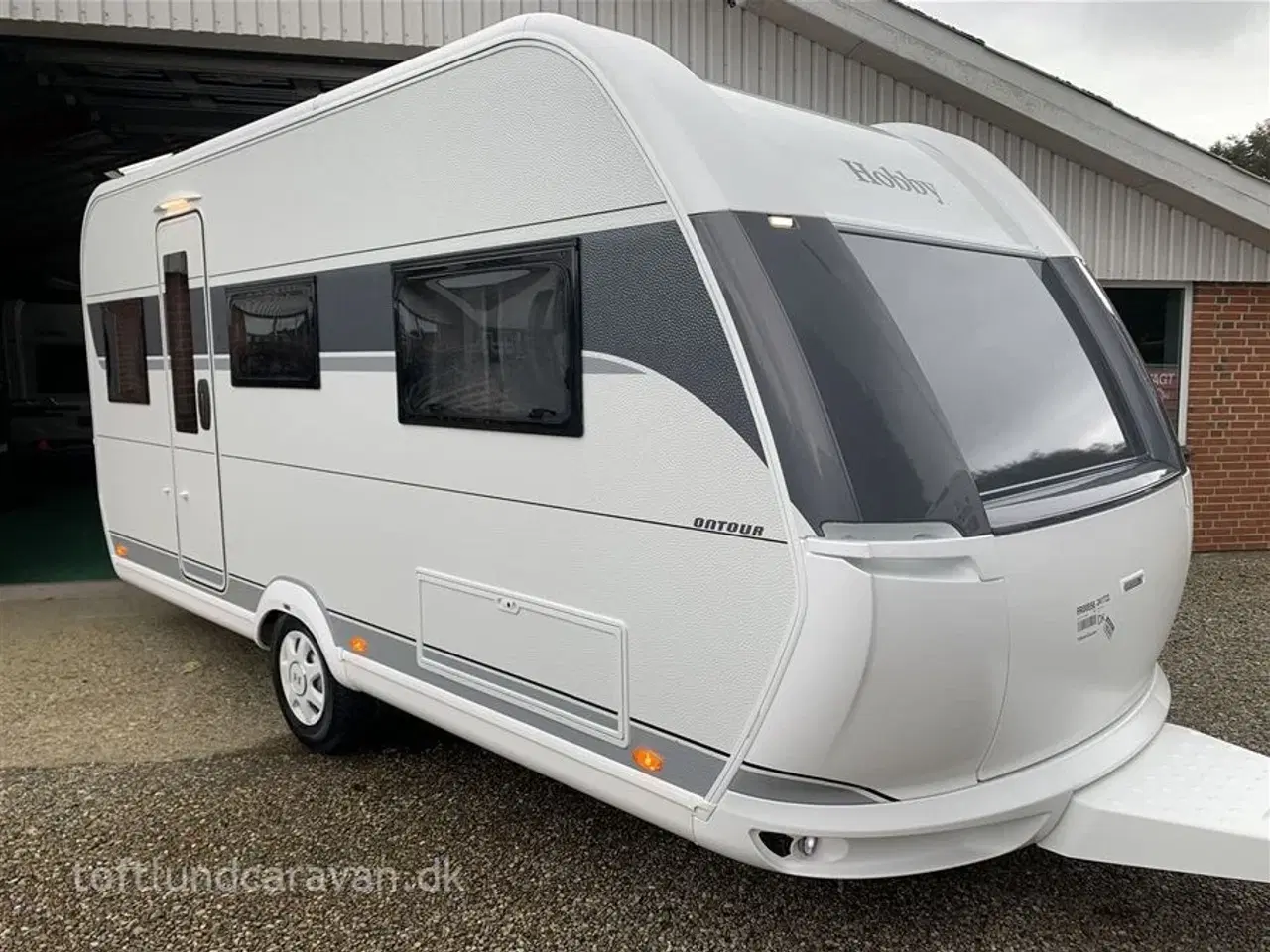 Billede 3 - 2025 - Hobby On Tour 460 DL   Sønderjyllands aut. HOBBY forhandler. NY 2025 m/ENKELTSENGE m/lameludtræk. NU PÅ LAGER !