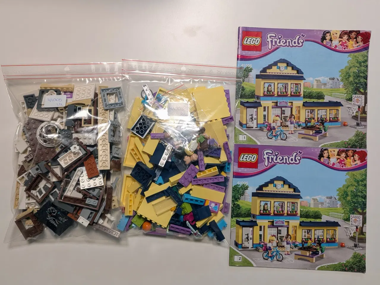 Billede 2 - Lego Friends, 41005, Heartlake Folkeskole.