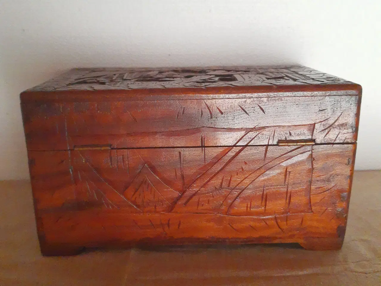 Billede 5 - Kamfertræs skrin.