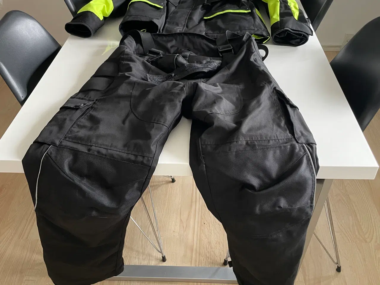 Billede 5 - MC tøj sælges