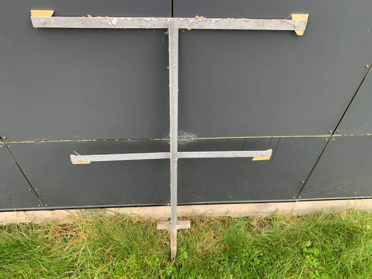 Billede 2 - Udendørs skilteholder 