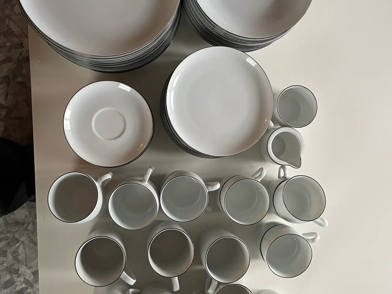 Billede 3 - Porcelæn, kaffe og spisestel Sort Atelier