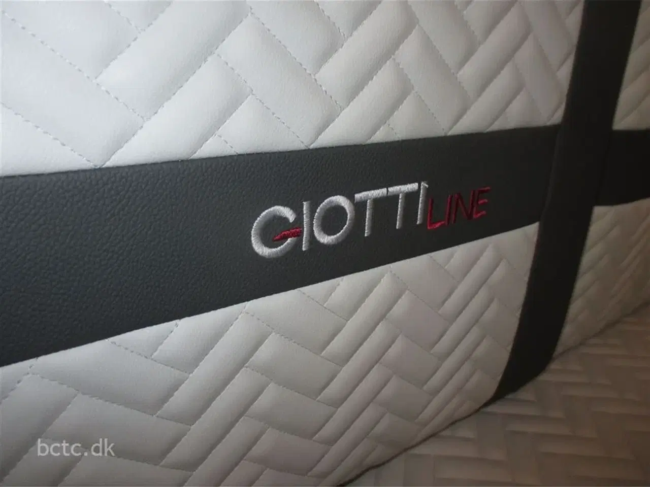 Billede 9 - 2026 - Giottiline Sienna 350 AUT. Premiere Edition