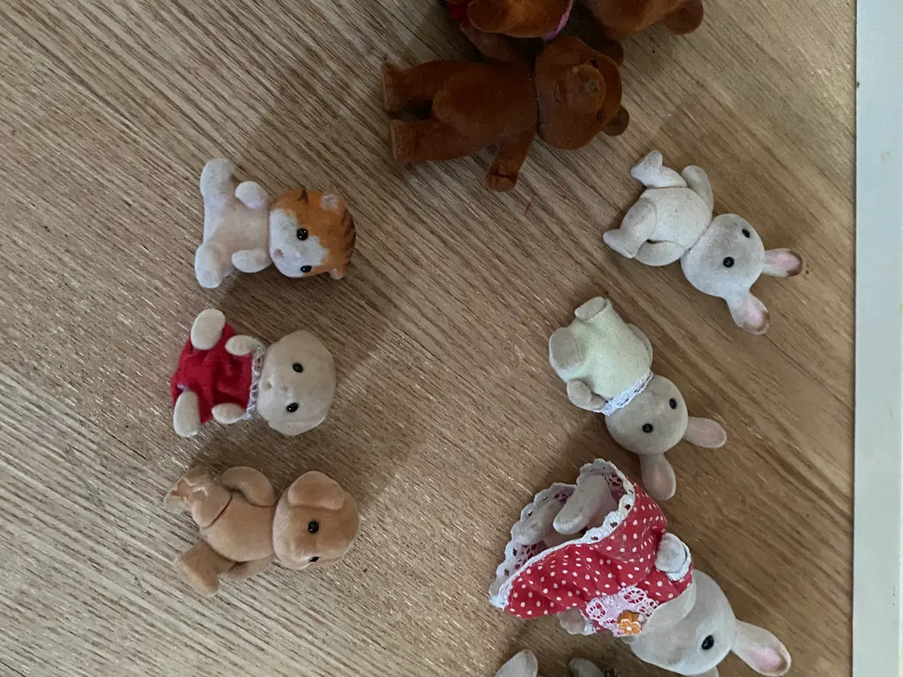 Billede 12 - Sylvanian familie huse bil og campingvogn