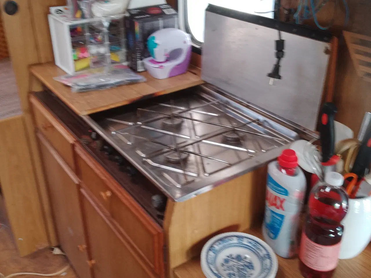 Billede 10 - gammel camping vogn uden plader