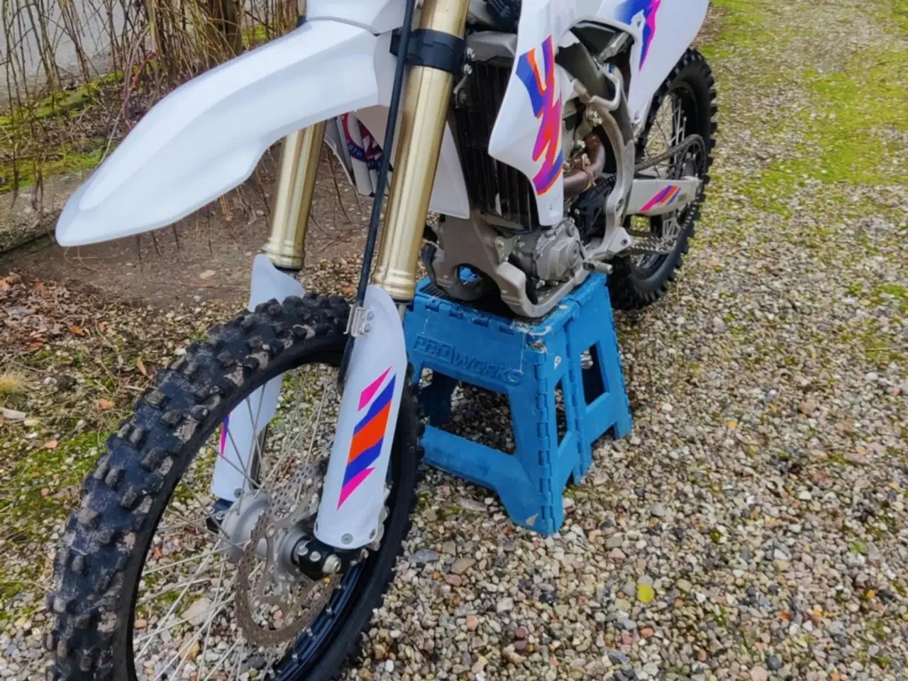 Billede 3 - Yamaha YZF 250 4T år 24 jubilæum 