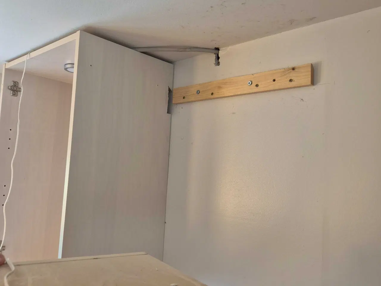 Billede 7 - Overskabe HTH - 4 Stk