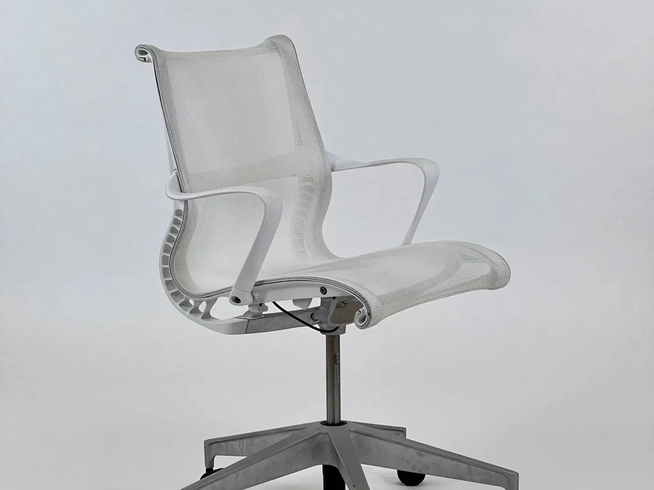 Billede 1 - Herman Miller Setu Chair - med armlæn