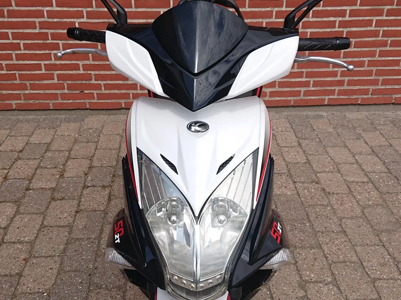 Billede 1 - Kymco super 8  30 km. 2 takt