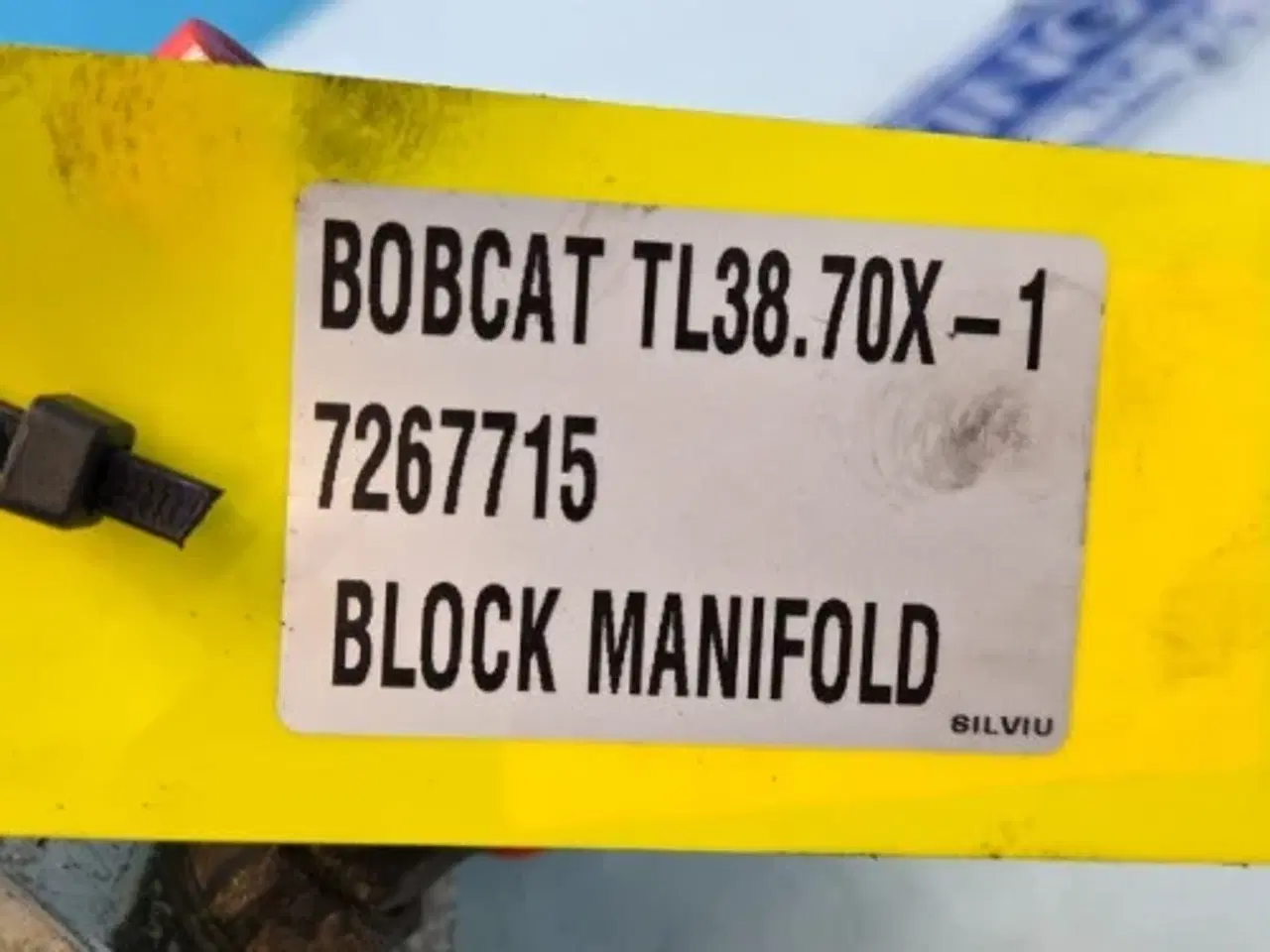 Billede 9 - Bobcat  TL38.70X  Hydraulikventil  7267715