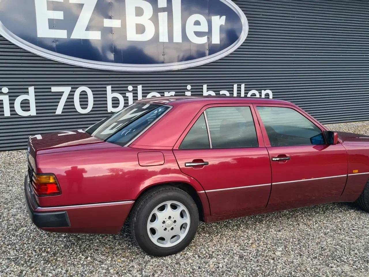 Billede 2 - Mercedes 220 E 2,2 aut.