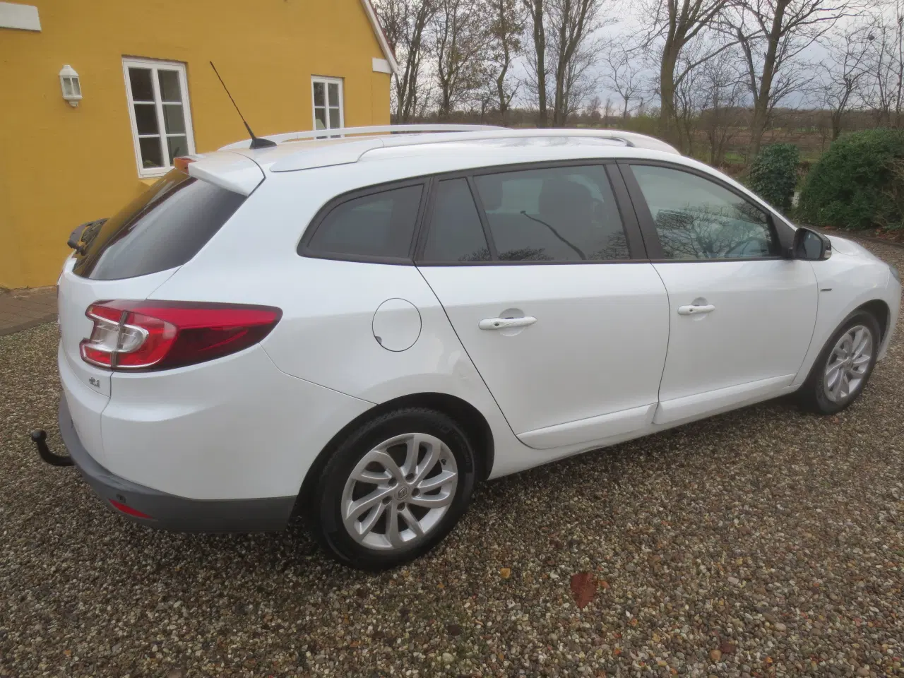 Billede 6 - Renault Megane 1.5 DCI Aut  År 2015. 