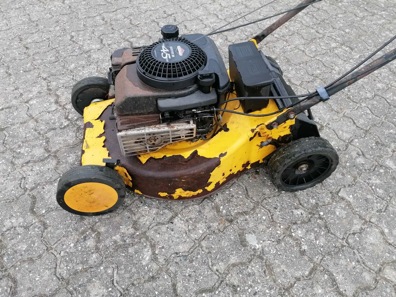 Billede 4 - 46 cm Ginge med Træk B&S Motor 