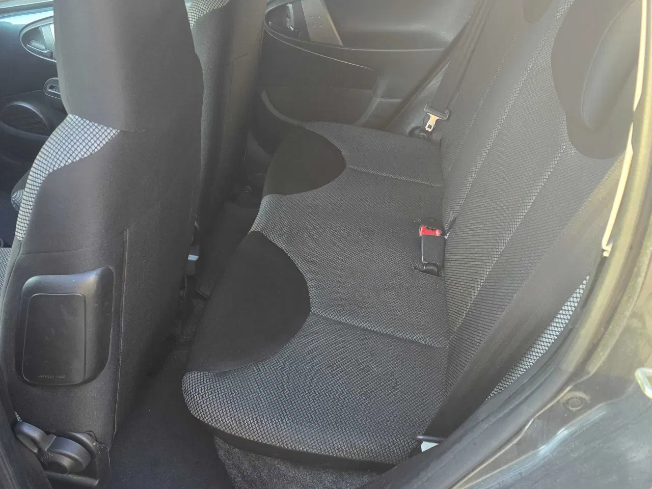 Billede 6 - Toyota Aygo med utrolig lav km stand