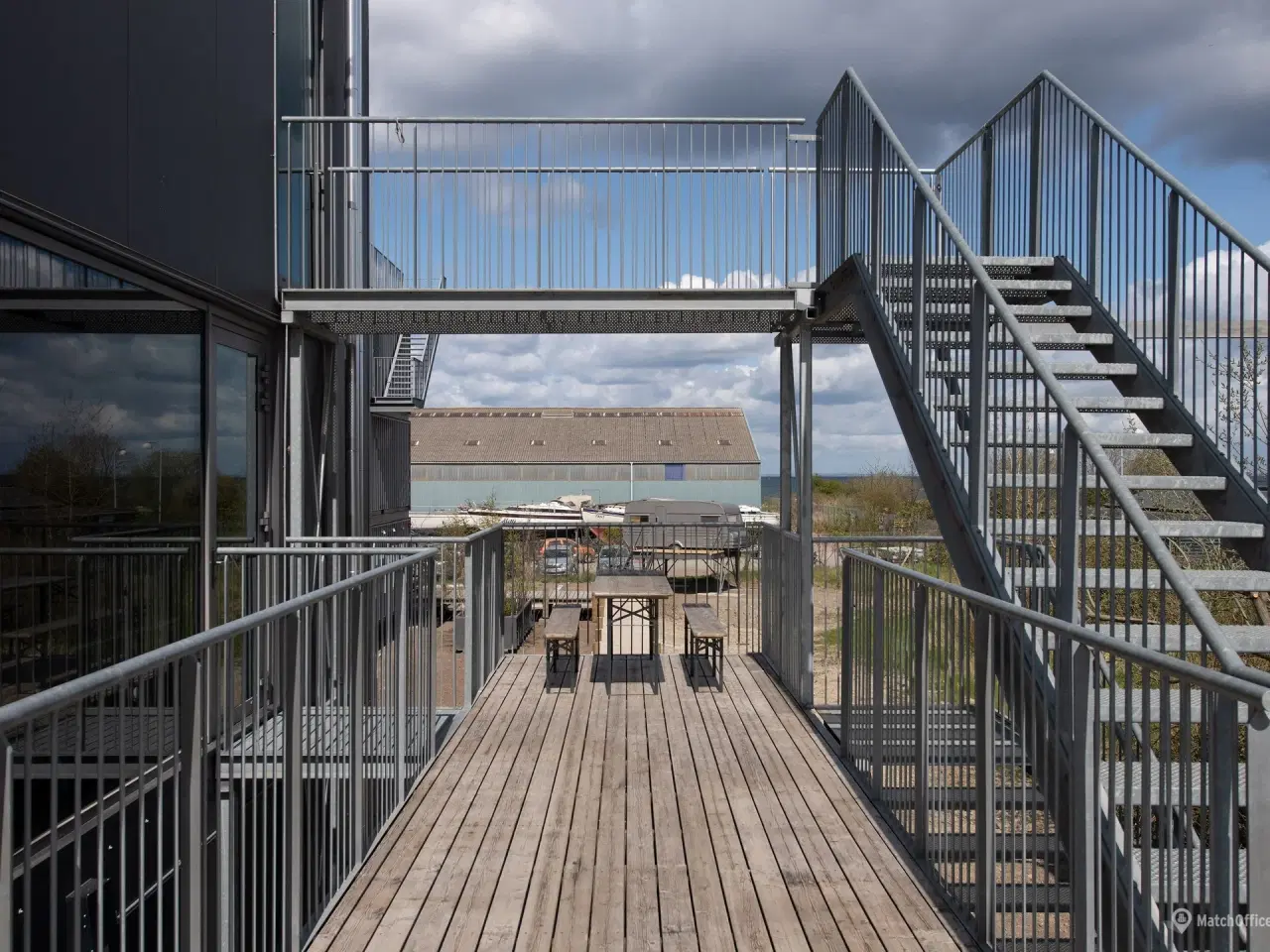 Billede 4 - Unikt og anderledes showroom/småproduktion udlejes i kreativt miljø med fantastisk lys og kig til vandet.