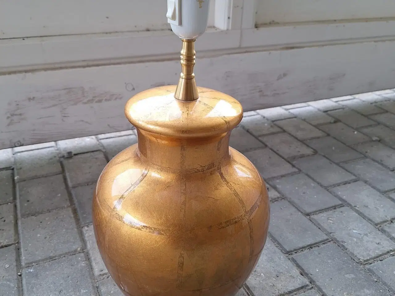 Billede 1 - “Guldlampe” sælges