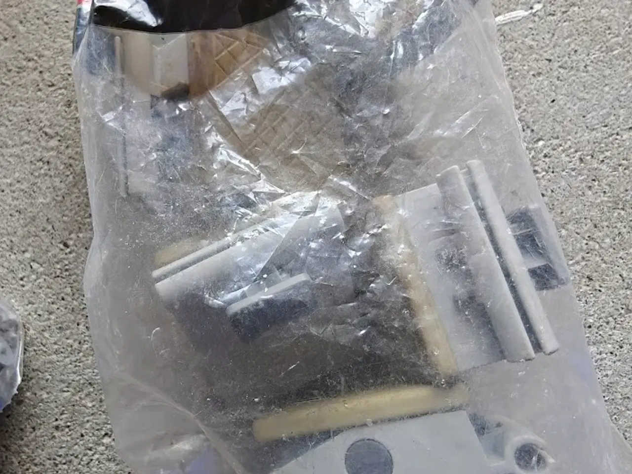 Billede 1 - 8 stk Isofiks og 3 andre