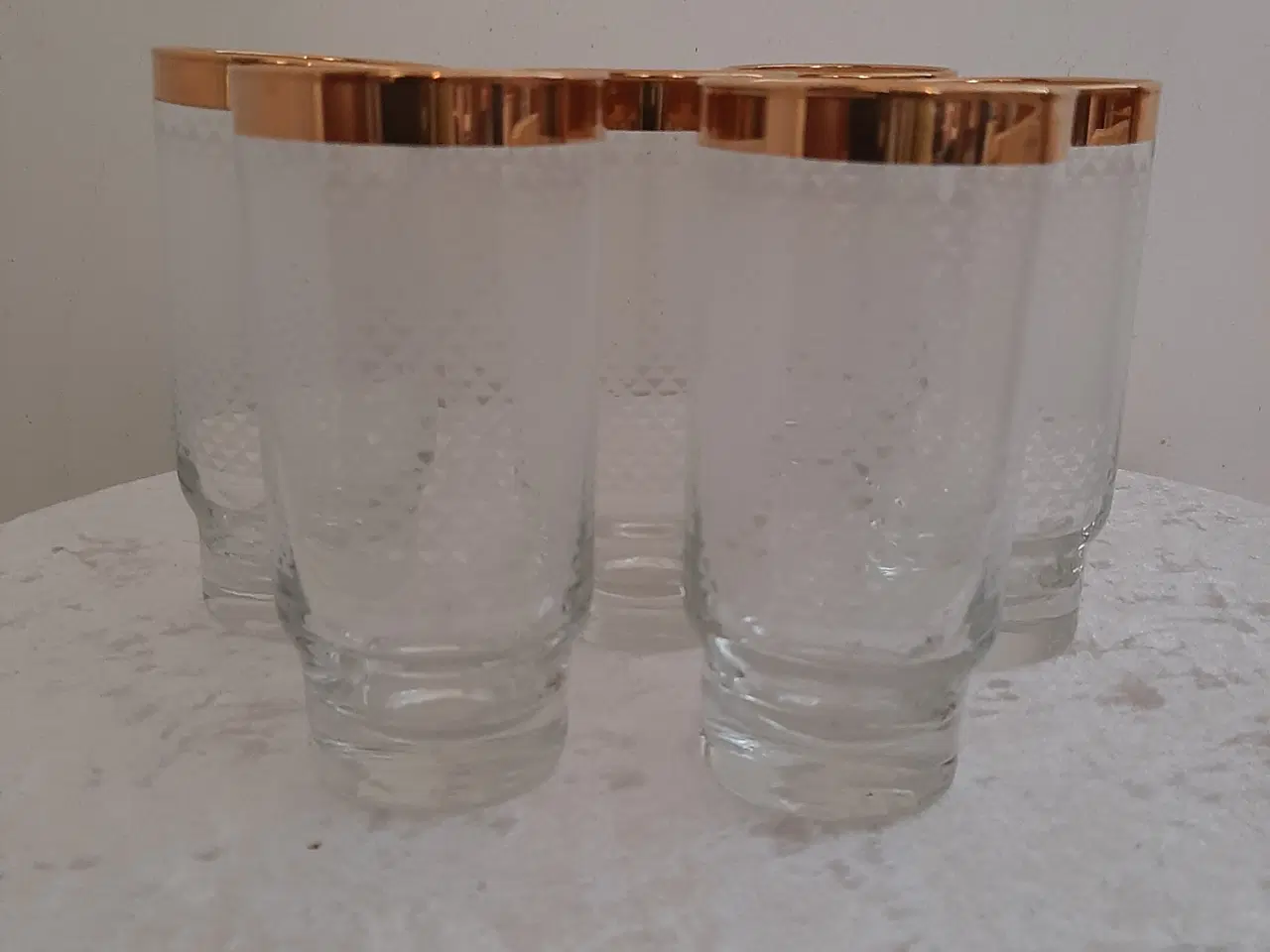 Billede 1 - Smukke glas med guldkant