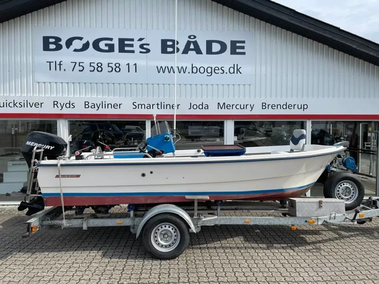 Billede 1 - 16 fod styrepultsbåd med 40 hk Mercury-EFI 4 takt