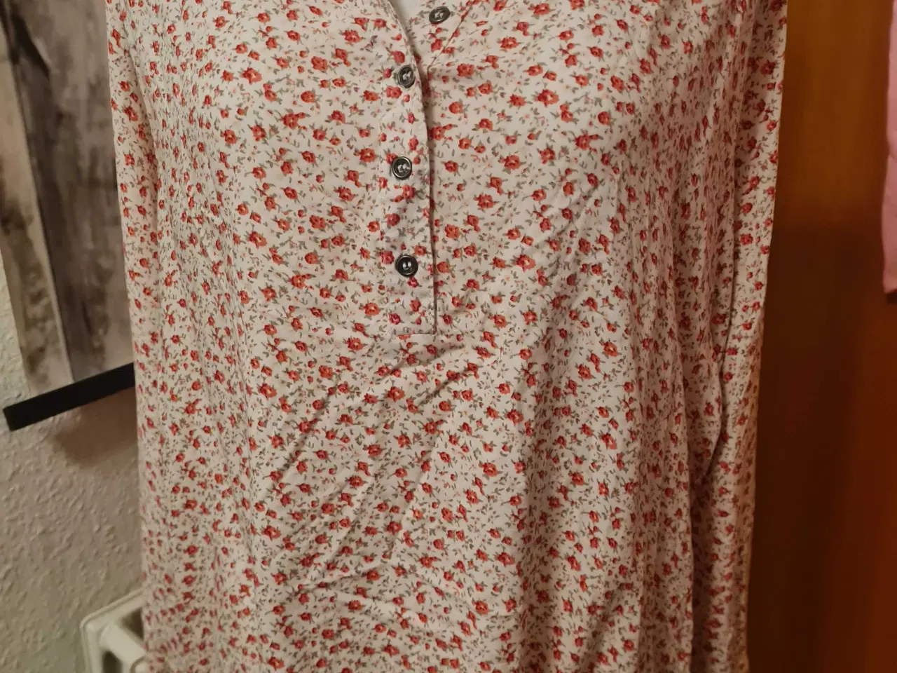 Billede 1 - Viskose bluse fra Vanting+