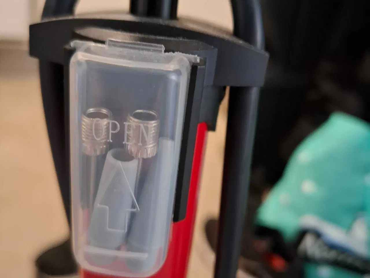 Billede 3 - Cykelpumpe skal væk