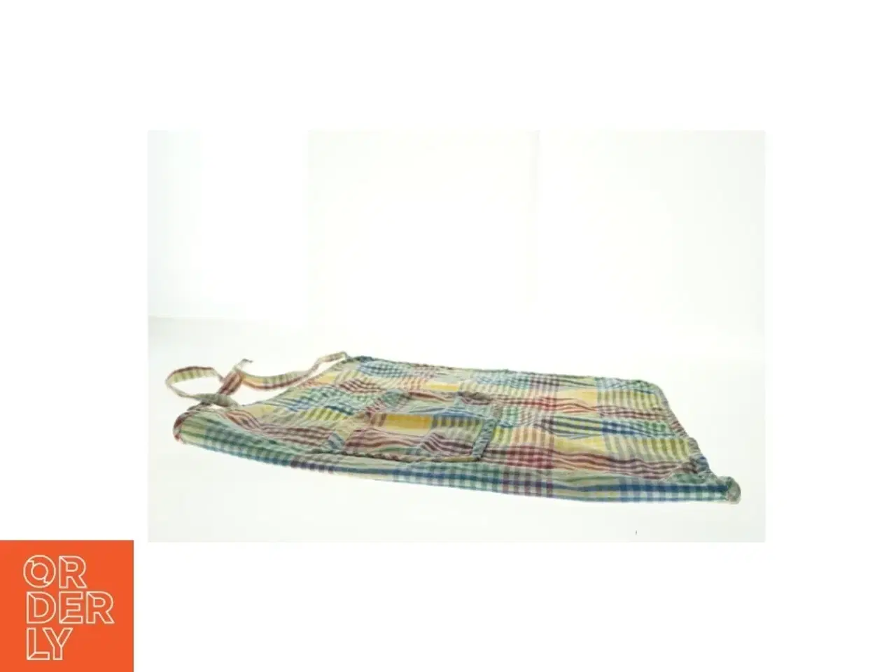 Billede 2 - Ternet forklæde fra Søstrene Grene (str. 63 x 58 cm)