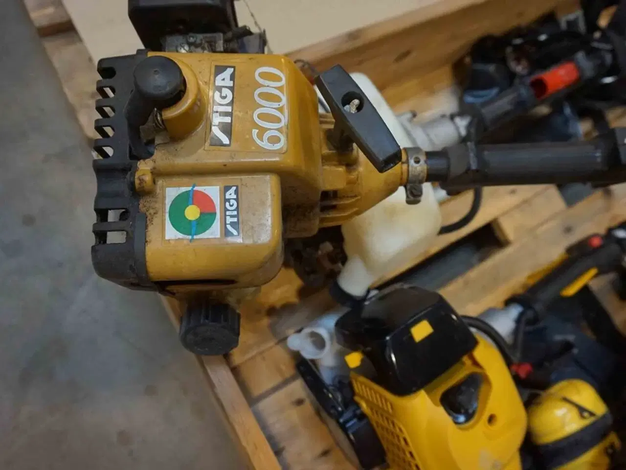 Billede 3 - Dele til buskryddere m.m. (MOMSFRI)