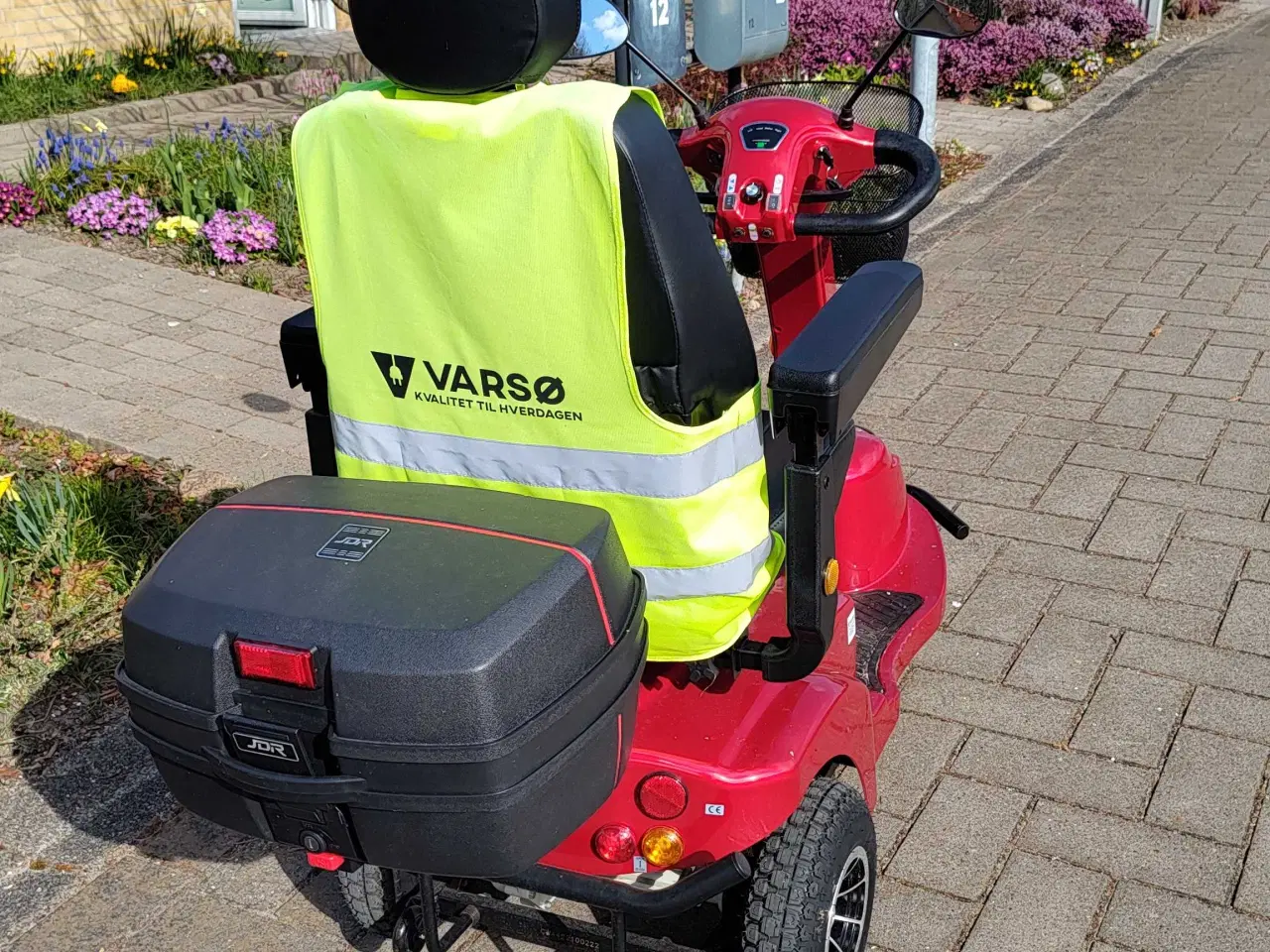 Billede 2 - Varsø V-350 elscooter 8 mdr gammel