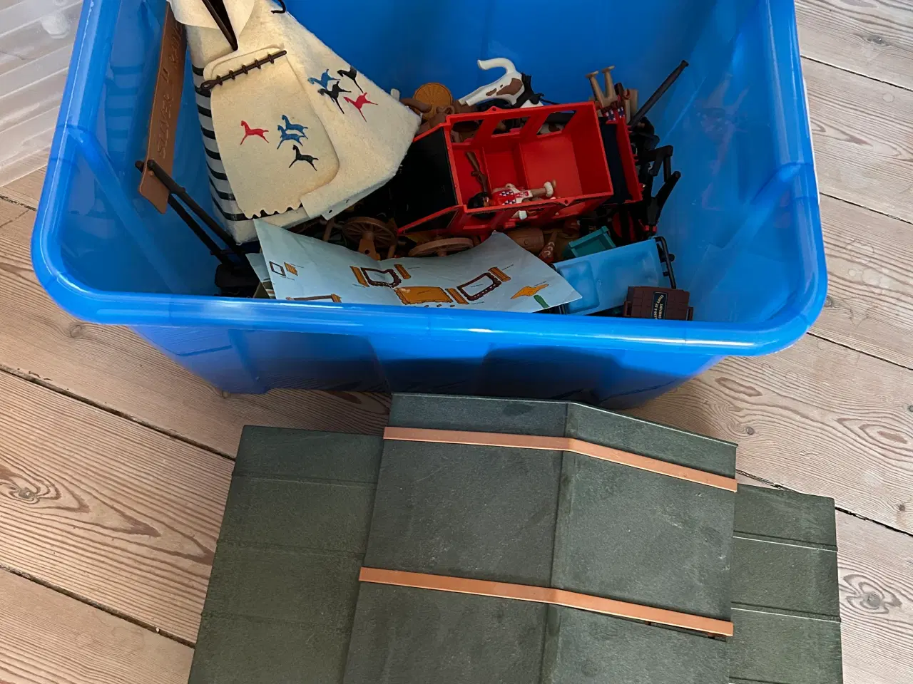 Billede 1 - Playmobil indianer og cowboy by