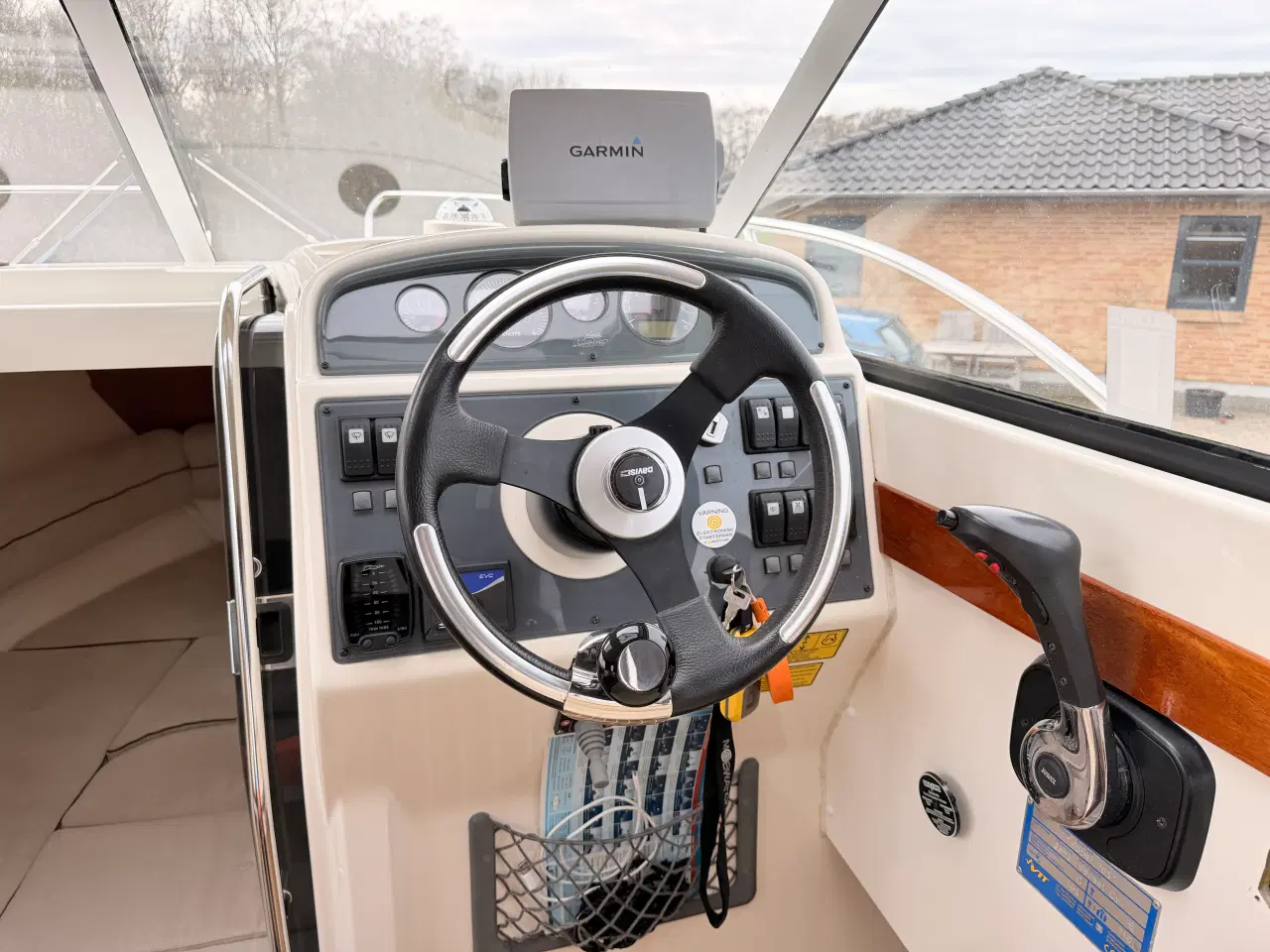 Billede 8 - Flipper 705 HT, Volvo Penta D5, Diesel 281 timer