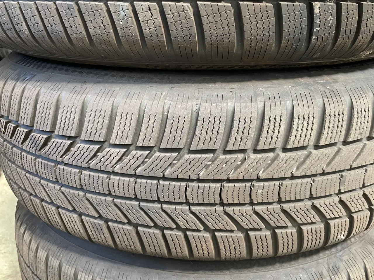 Billede 3 - 17 Ford Kuga 225/65r17 Ref.755 vinter