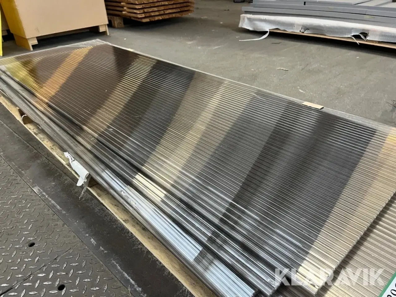 Billede 5 - Isoleret Tagplader Plast 4 styk