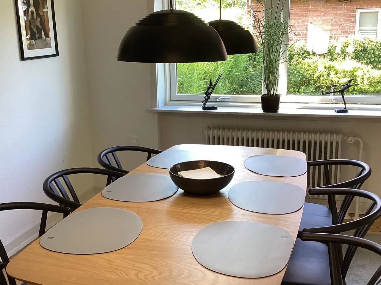 Billede 2 - 2 stk Arne Jacobsen Royal pendler Ø 370 LED