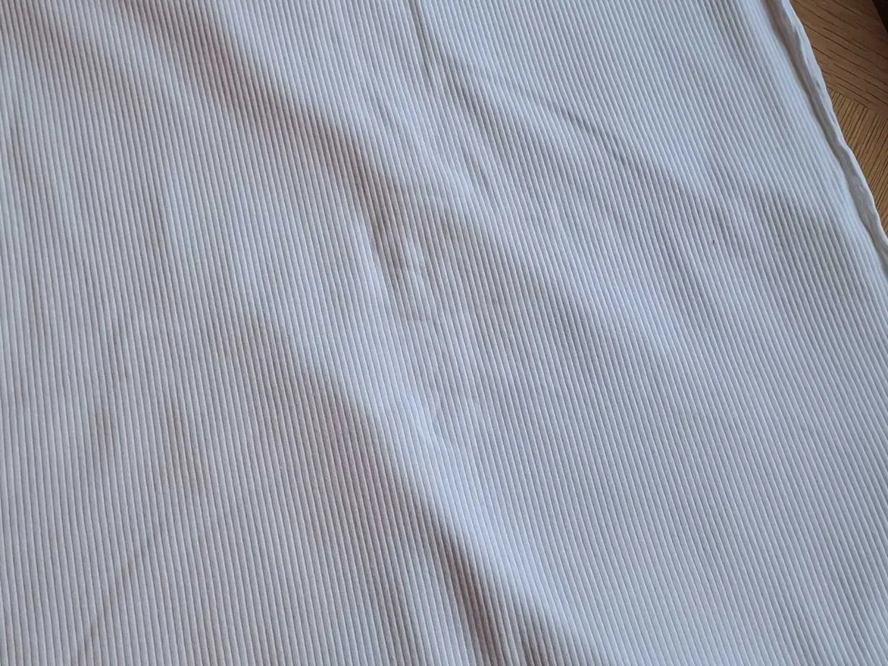 Billede 3 - Undertøjsstof