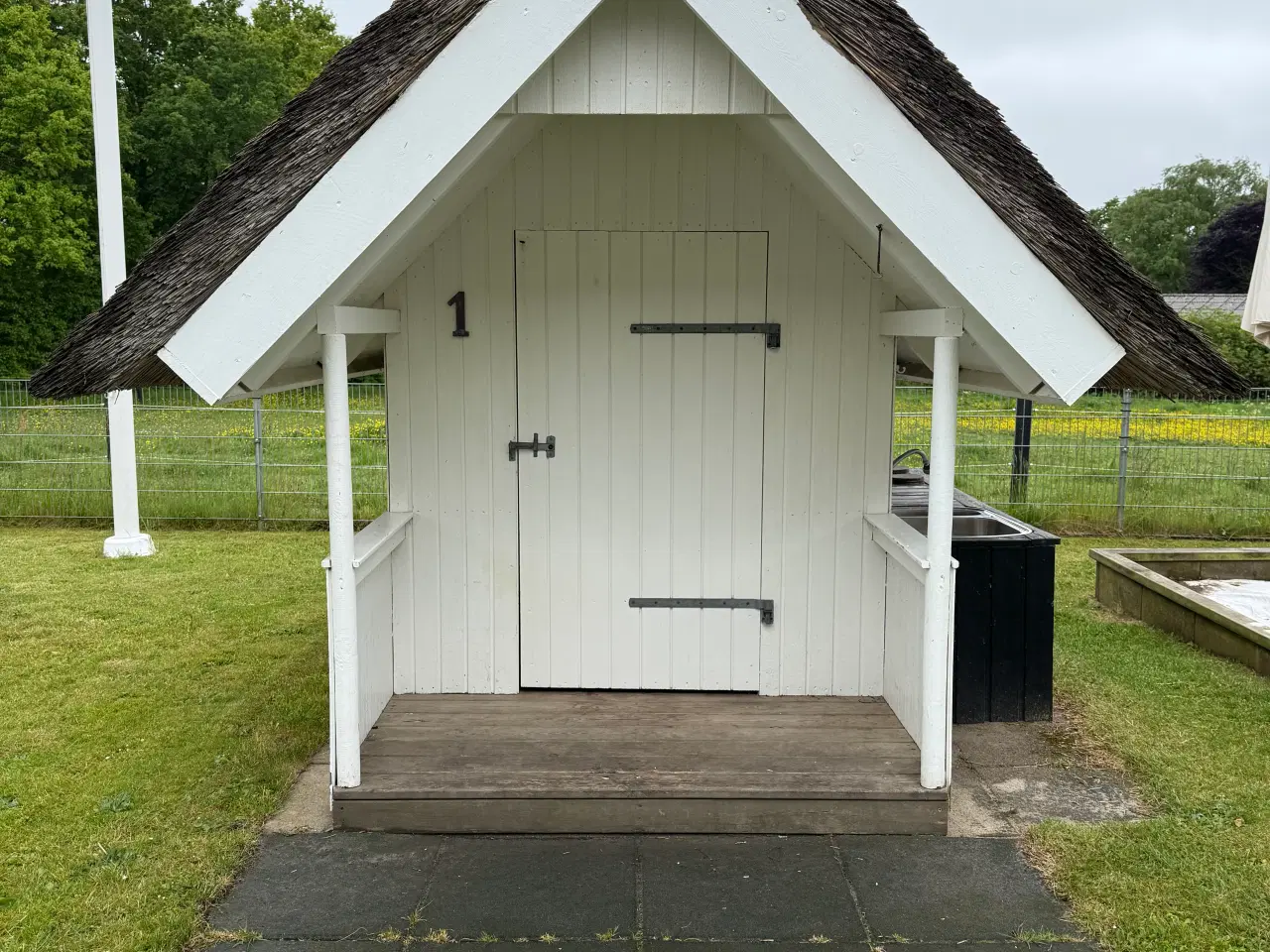 Billede 2 - Se her legehus sælges….