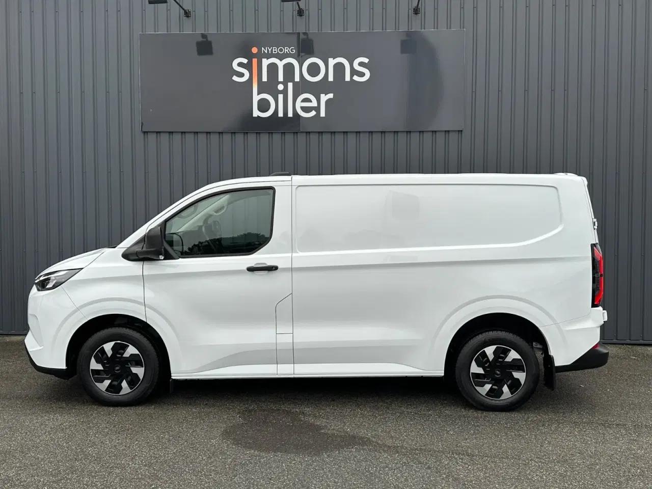 Billede 2 - Ford E-Transit Custom 320 L2 64 Trend