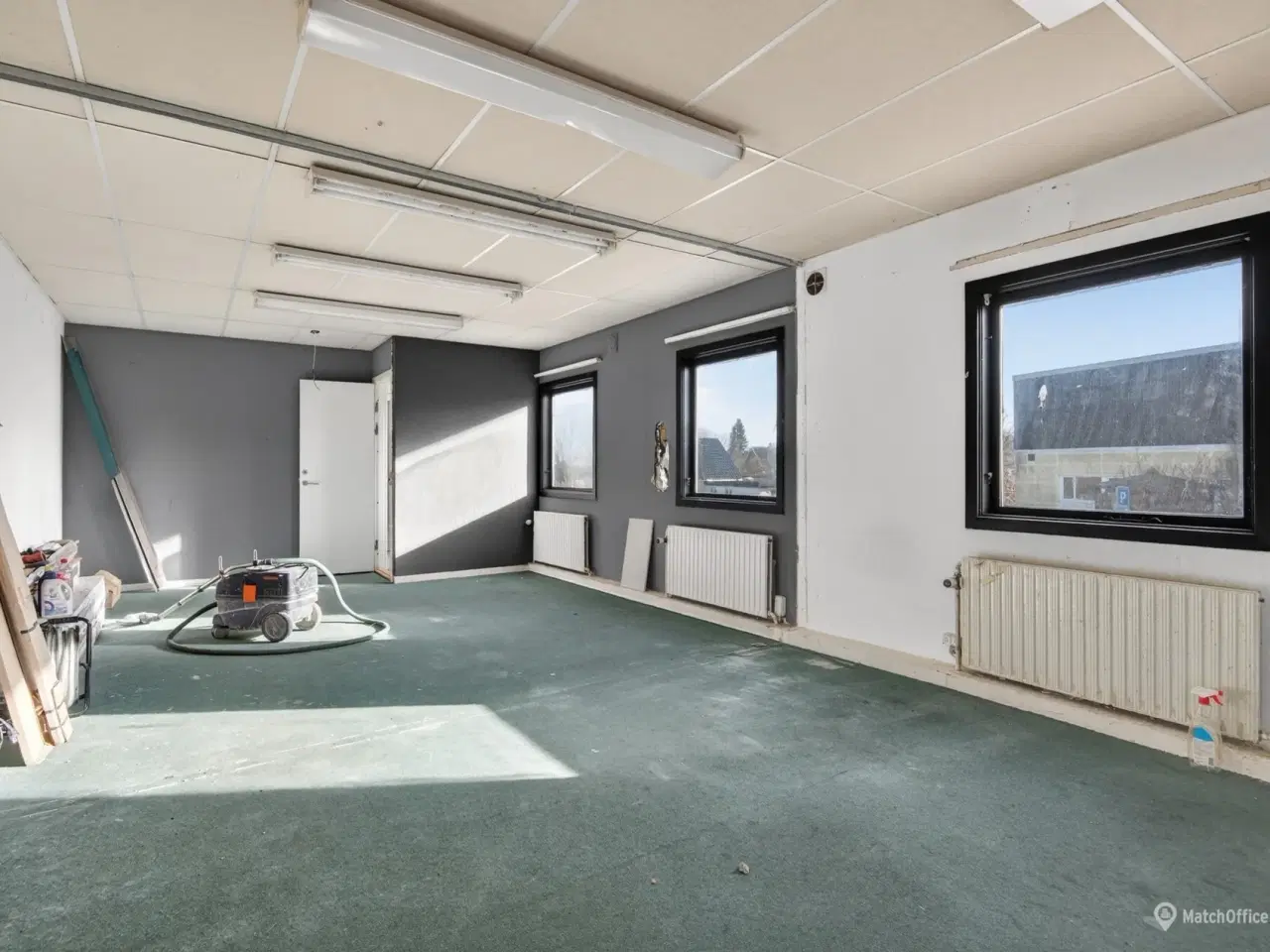 Billede 4 - SNART nyrenoveret kontorlejemål med godt 230 m² anvendelig kælder i Svogerslev