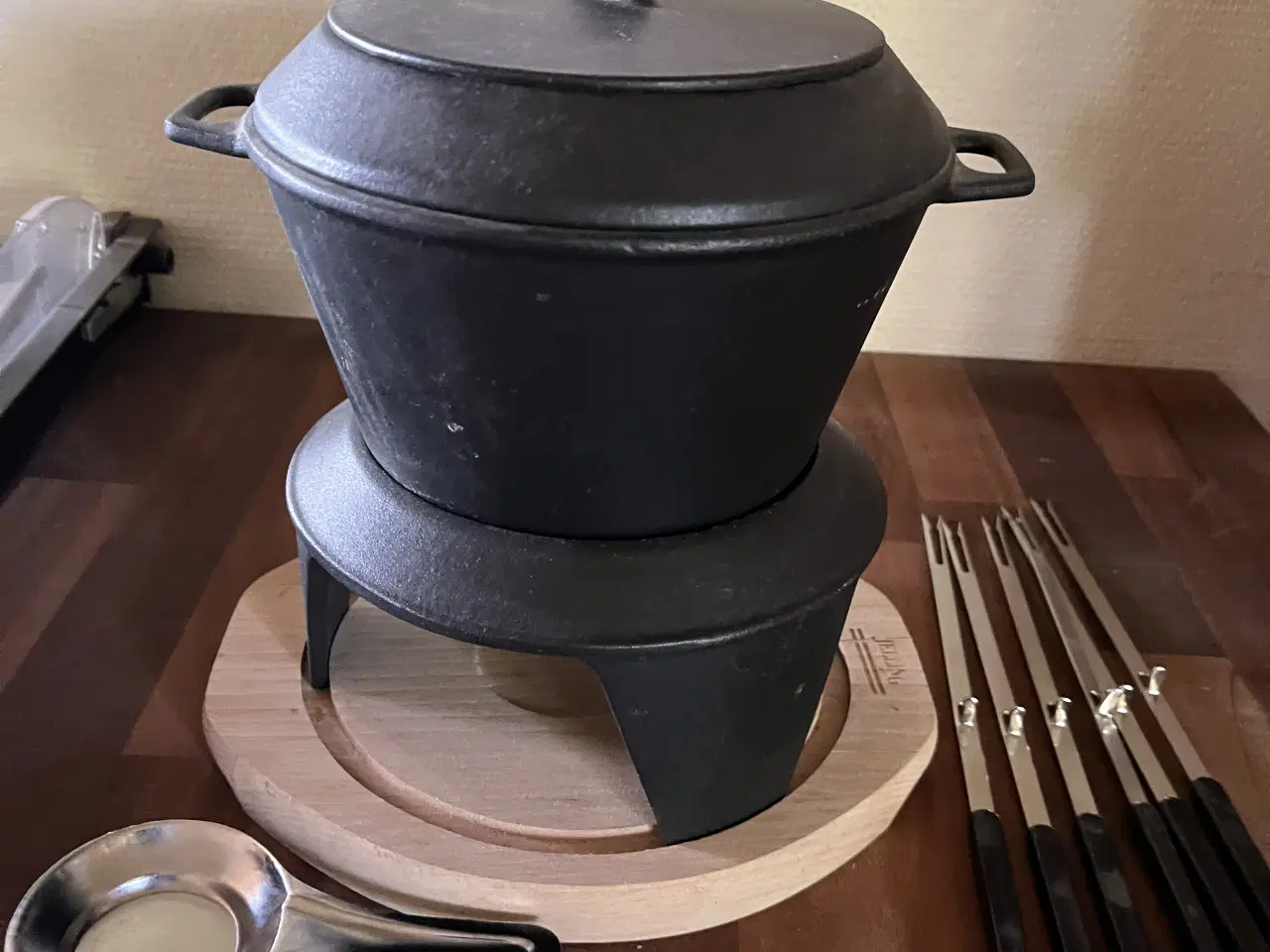 Billede 1 - Fonduesæt i støbejern med gafler