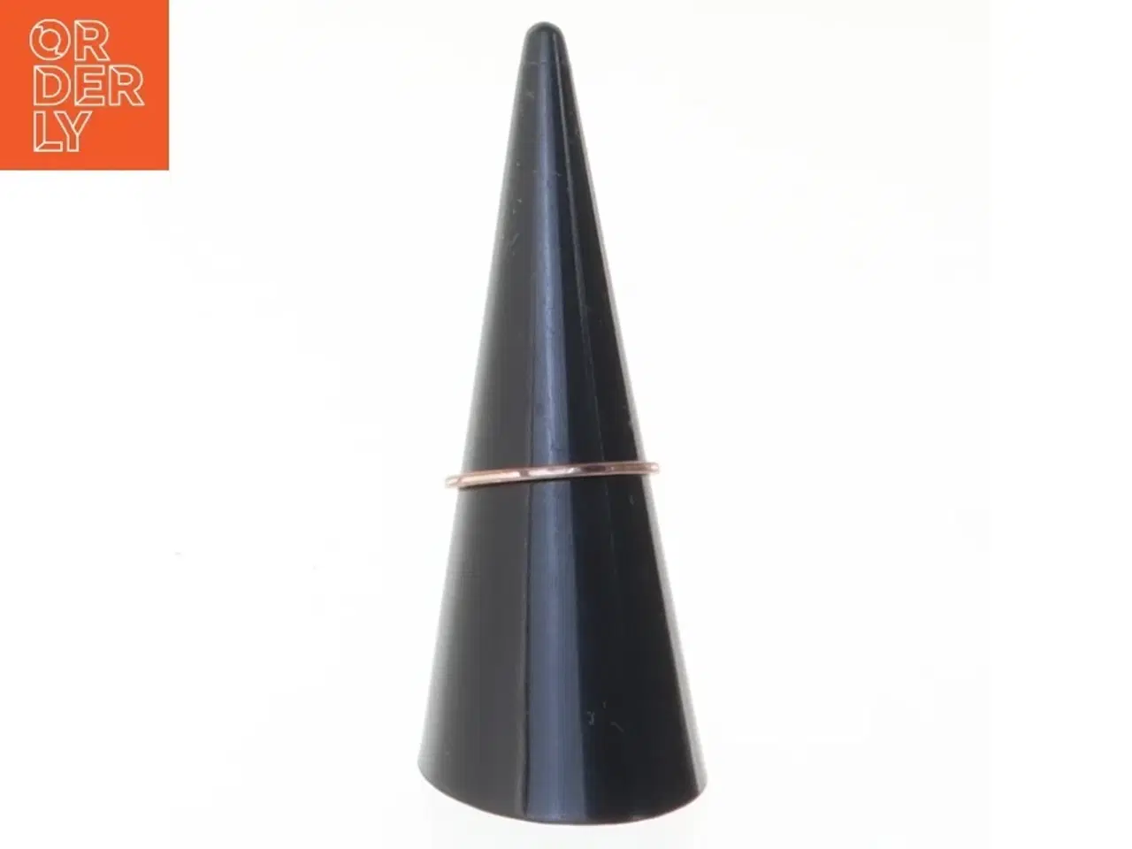 Billede 1 - Tynd ring (str. Diameter en og en halv cm)