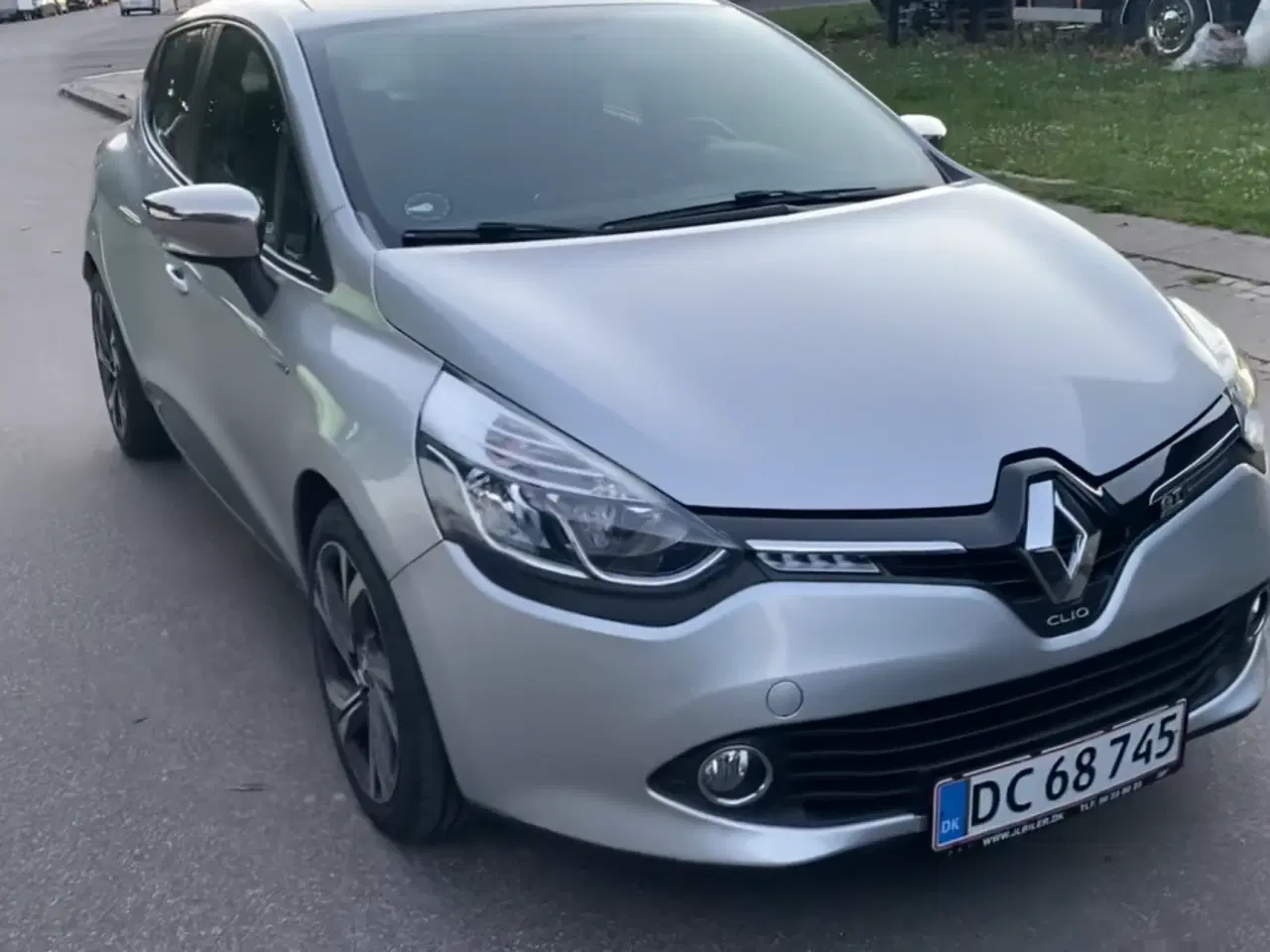 Billede 2 - Renault Clio IV TCe 90 Limited 5d