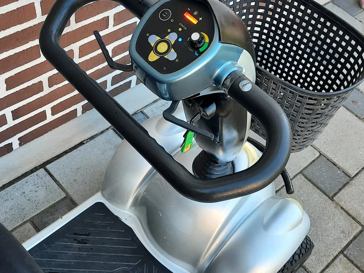 Billede 3 - Elscooter/el-scooter 4hjulet med nye batterier 