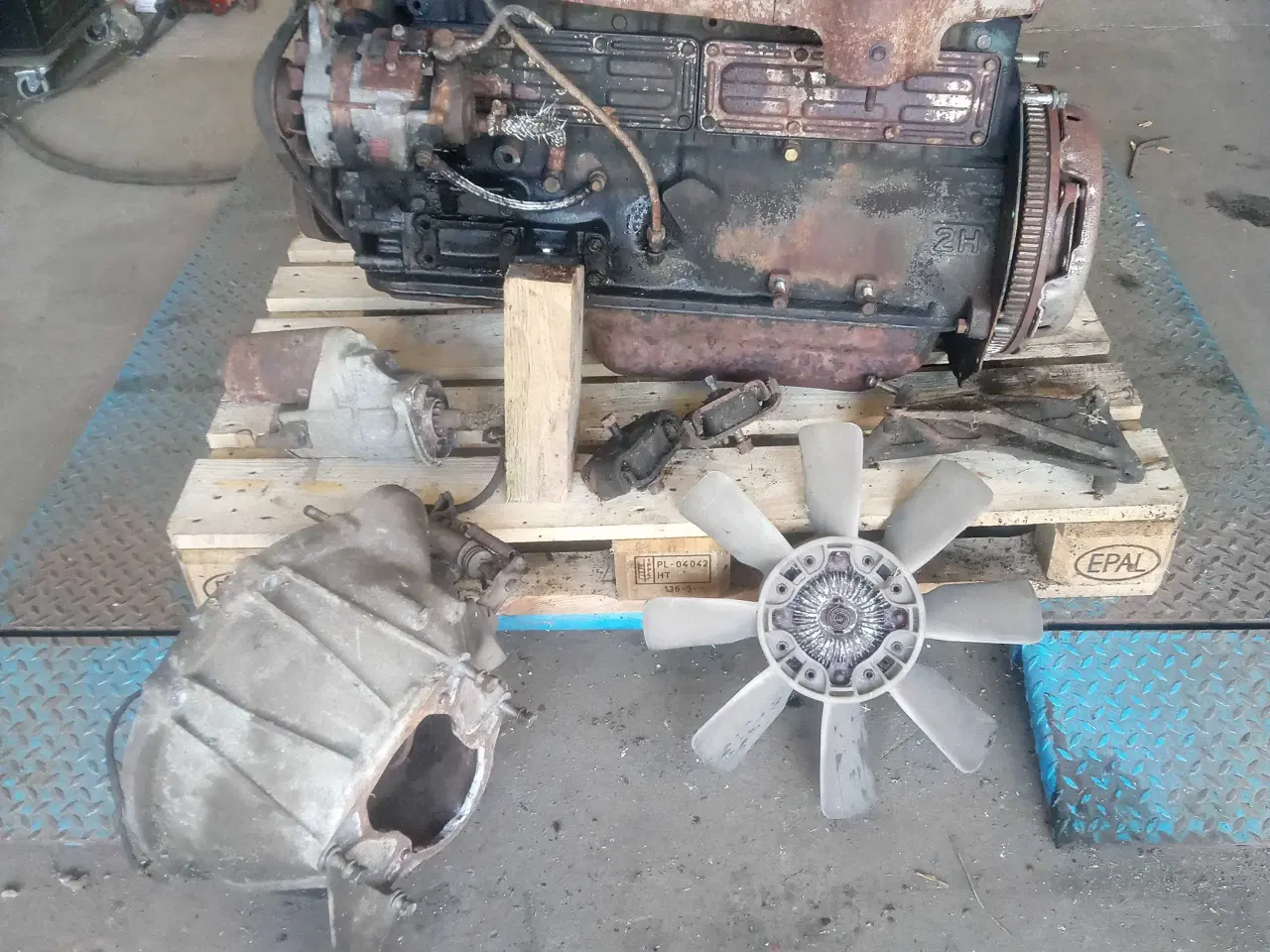 Billede 4 - Toyota Hj60 motor
