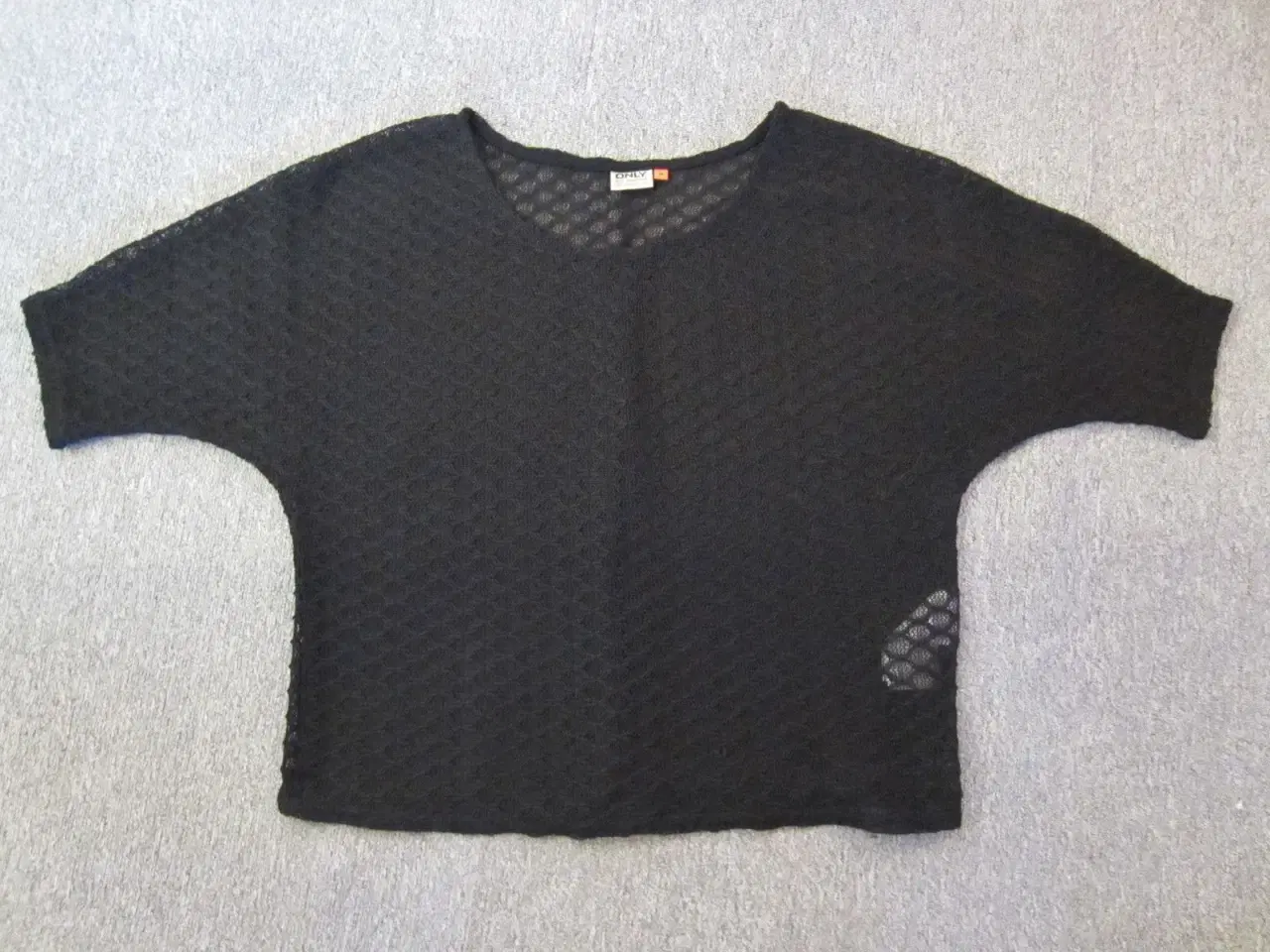Billede 1 - Smart sort bluse i str. M fra Only