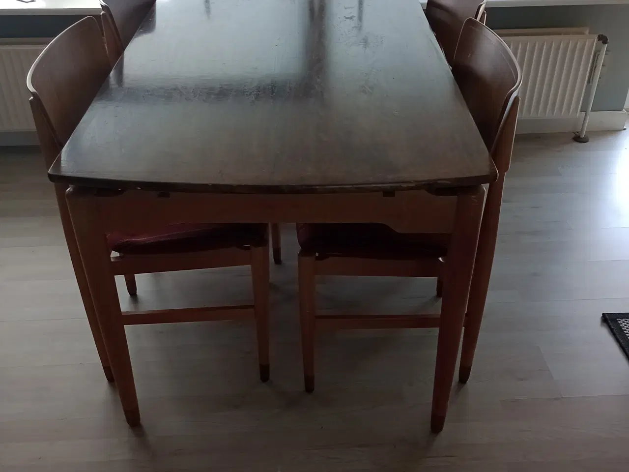 Billede 4 - Vintage Spisebord m udtræk og stole